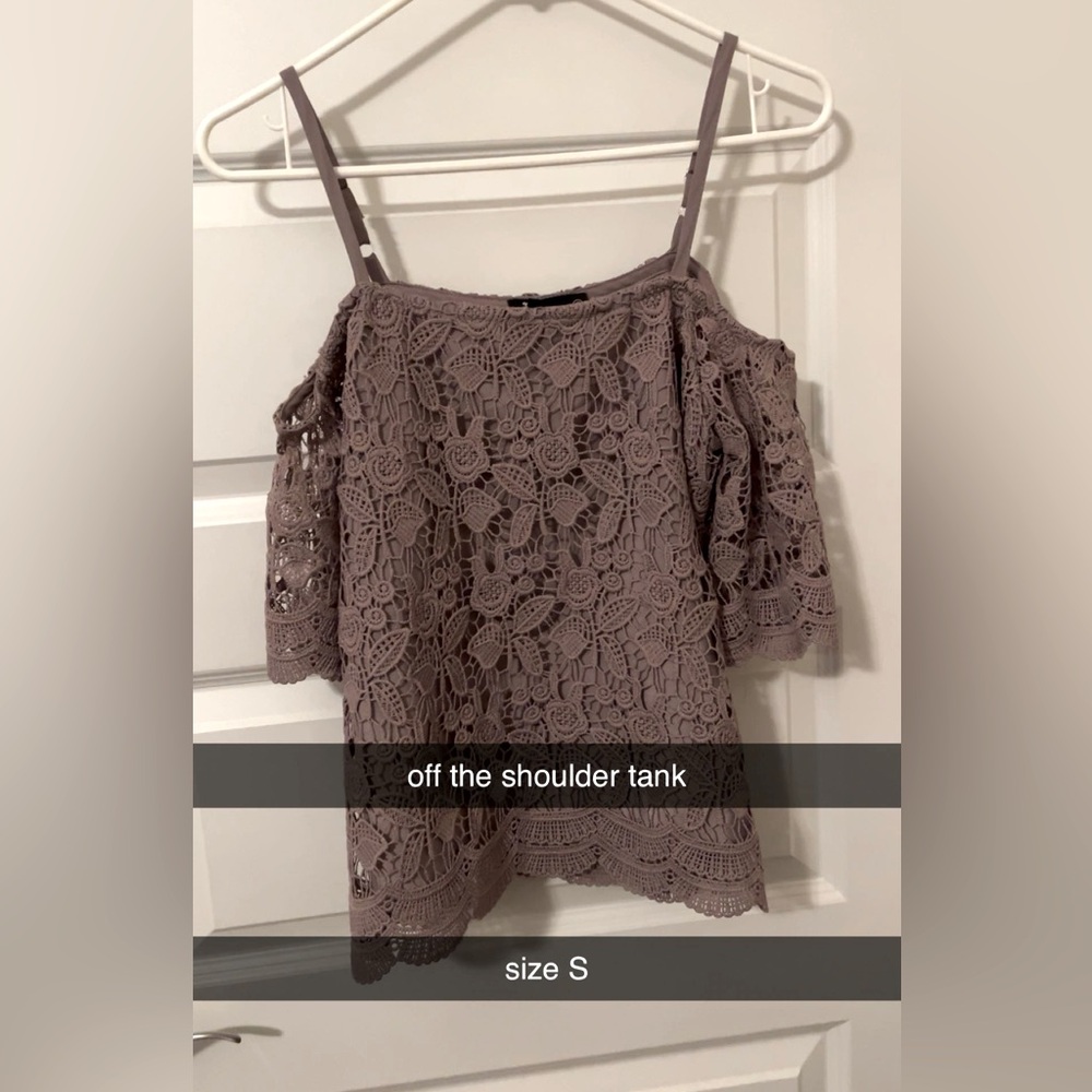MISS CHIEVOUS off shoulder top size Small
